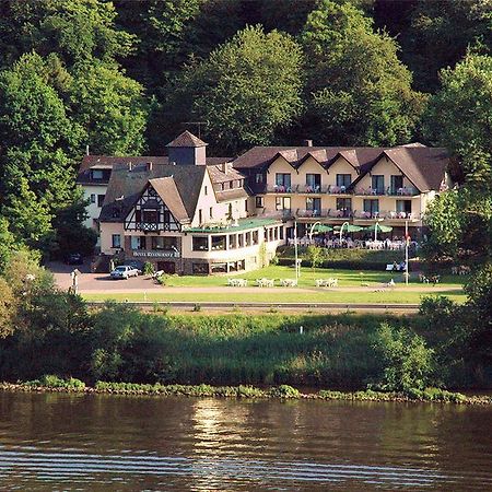 Hotel-Restaurant Peifer Brodenbach Exterior photo